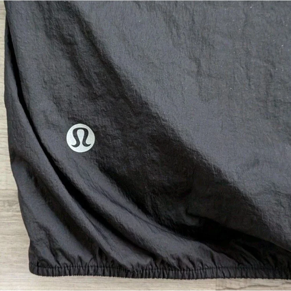 Lululemon Women's Step Out Anorak Half Zip Nylon Windbreaker Jacket Sz L Black
